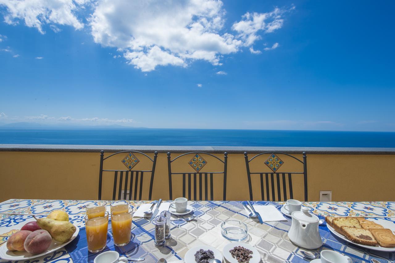 Golden Vaults Praiano Exterior photo