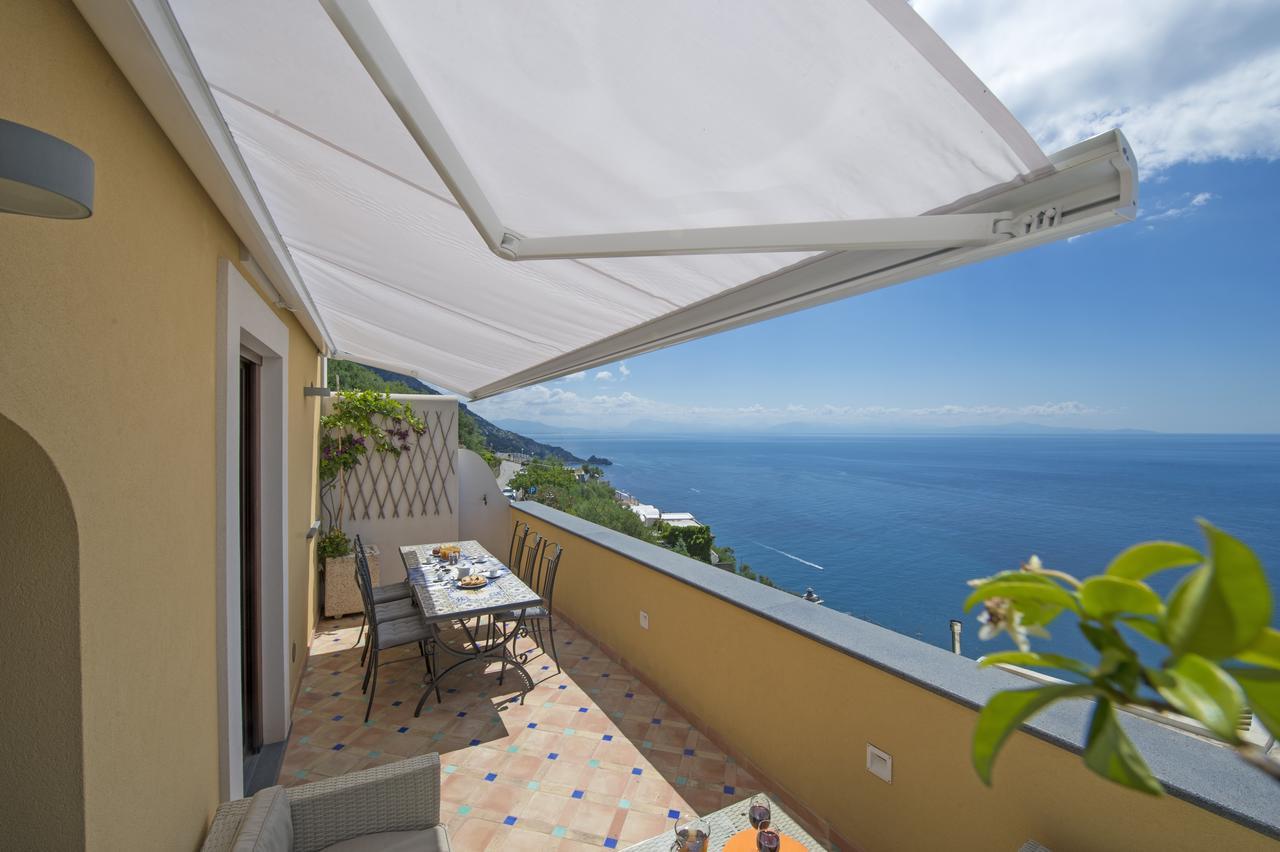 Golden Vaults Praiano Exterior photo